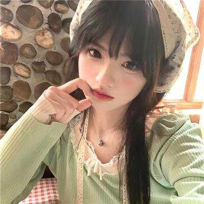 背后有人